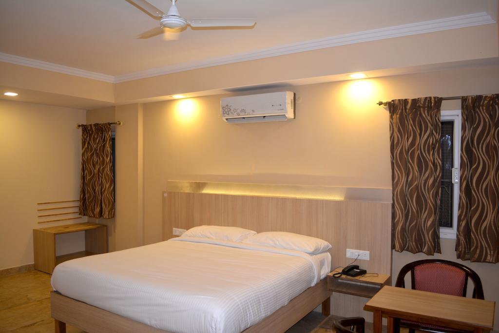 Hotel Royal Opera Bangalore Bilik gambar